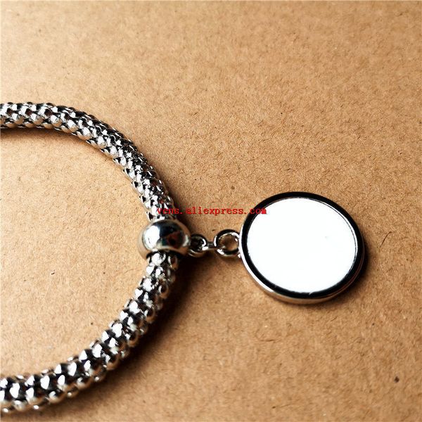 for quality bracelets sublimation women high metal bracelet tranfer printing blank jewelry consumable 15pcs/lot
for quality bracelets sublimation women high metal bracelet tranfer printing blank jewelry consumable 15pcs/lot