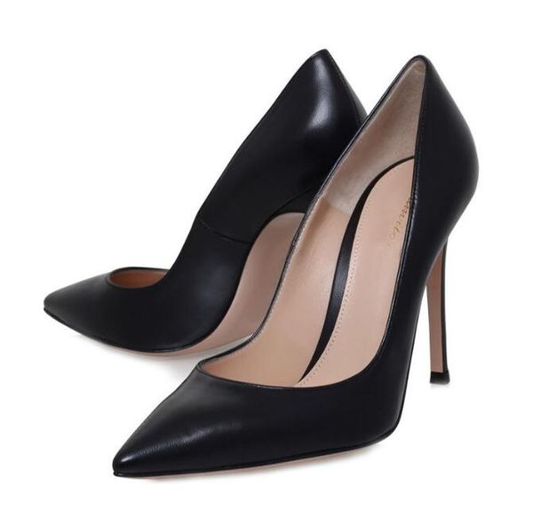 high heels, stilettos and commuter shoes with no tired feet 2020 new spring shallow mouth fashion versatile black pointed single shoes
high heels, stilettos and commuter shoes with no tired feet 2020 new spring shallow mouth fashion versatile black pointed single shoes