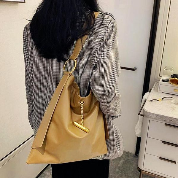 totes casual women single shoulder bags large capacity soft pu leather female handbag with tassel ladies big travel bolsas
totes casual women single shoulder bags large capacity soft pu leather female handbag with tassel ladies big travel bolsas