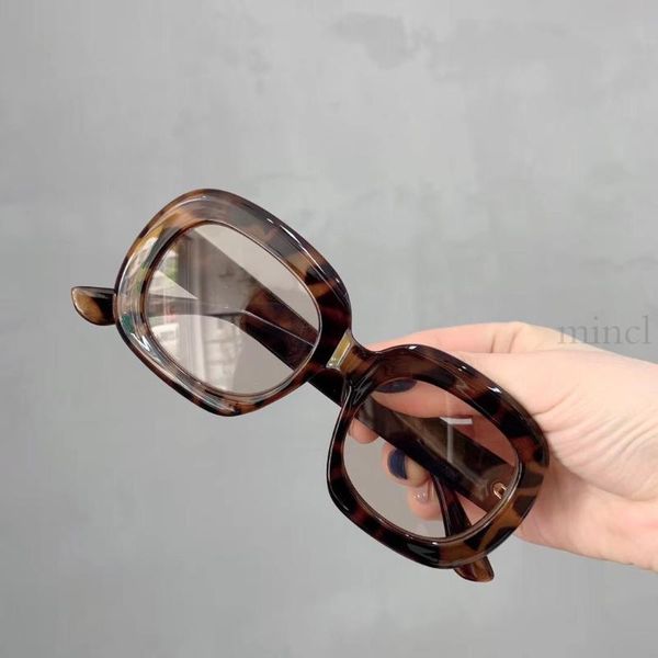 sunglasses fashion square women designer oversized gradient one piece sun glasses men 2021 fml, White;black
sunglasses fashion square women designer oversized gradient one piece sun glasses men 2021 fml, White;black