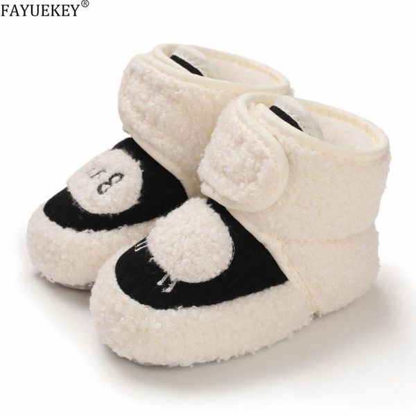 2020 cute warm winter infants shoes baby girl boy baby boots casual sneakers non-slip soft soled first walking shoes
2020 cute warm winter infants shoes baby girl boy baby boots casual sneakers non-slip soft soled first walking shoes
