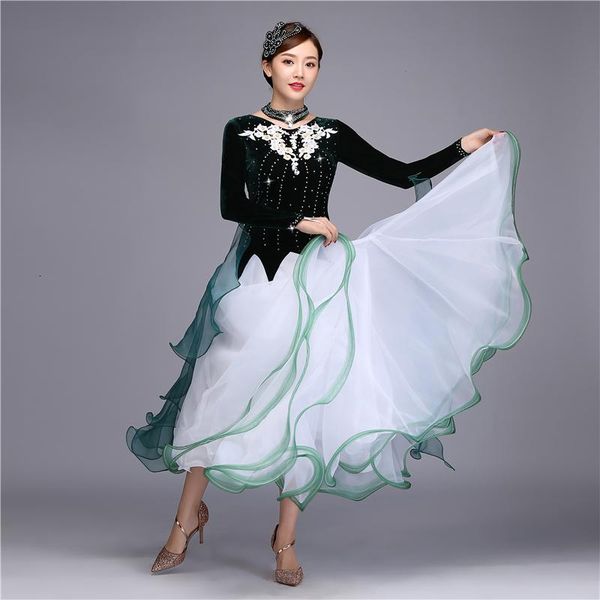 stage wear green red ballroom dance competition dresses women customes modern waltz dancing, Black;red
stage wear green red ballroom dance competition dresses women customes modern waltz dancing, Black;red