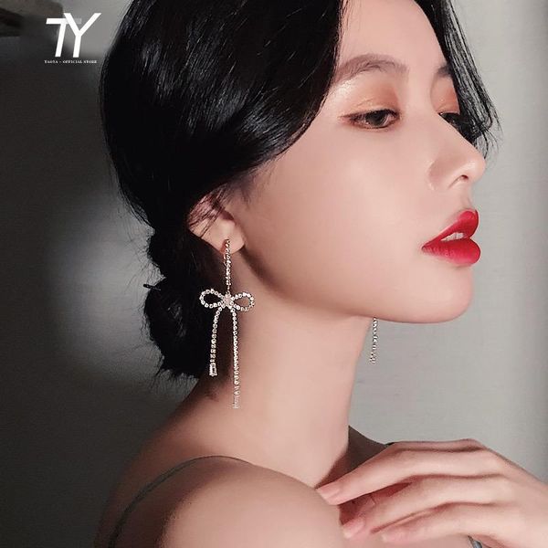 dangle & chandelier 2021 classic zircon bow tassel earrings fashion women jewelry street trendy elegant party long, Silver
dangle & chandelier 2021 classic zircon bow tassel earrings fashion women jewelry street trendy elegant party long, Silver
