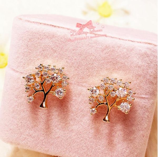 2020 new new year lucky tree sweet and lovely small sparkling rhinestone hollow ear nail 495, Golden;silver
2020 new new year lucky tree sweet and lovely small sparkling rhinestone hollow ear nail 495, Golden;silver