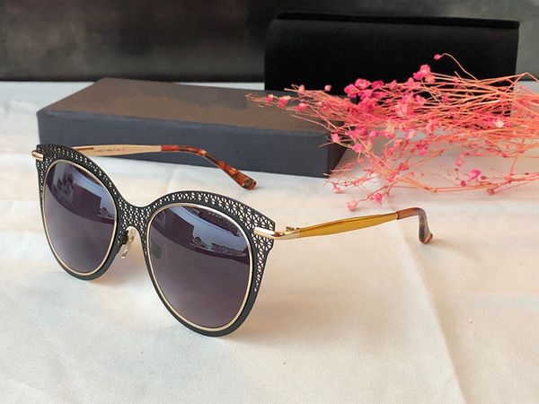 new sales women sunglasses 5020 glamorous bags style female fashion avant-garde catwalk style come with package, White;black
new sales women sunglasses 5020 glamorous bags style female fashion avant-garde catwalk style come with package, White;black
