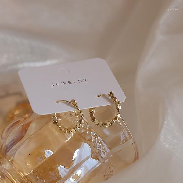 gold color zinc alloy hoop earrings for women small simple round circle huggies ear rings steampunk accessories1, Golden;silver 
gold color zinc alloy hoop earrings for women small simple round circle huggies ear rings steampunk accessories1, Golden;silver