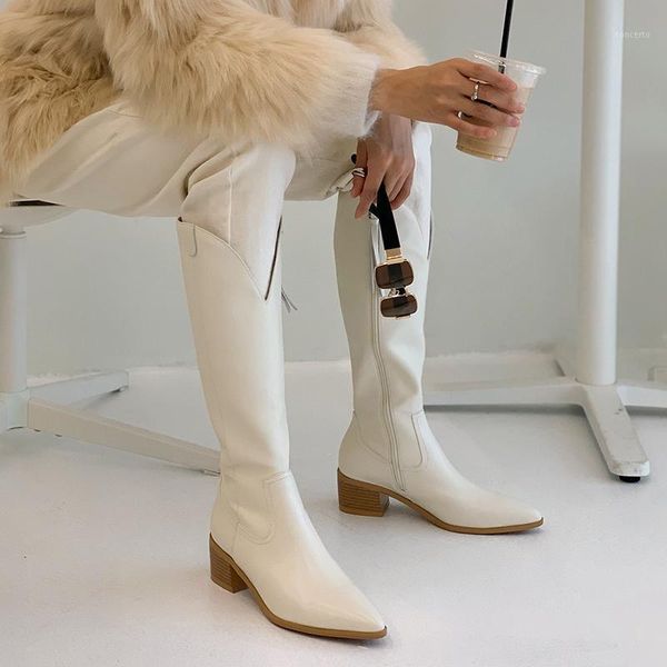 2020 new pointed v tube flat western knee-high boots cowhide thick heel solid color women shoes cowboy long boots equestrian 5cm1, Black
2020 new pointed v tube flat western knee-high boots cowhide thick heel solid color women shoes cowboy long boots equestrian 5cm1, Black