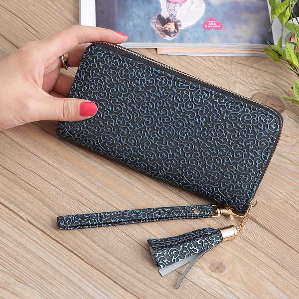 pu leather wallets bronzing phone pocket holder women wallet lady tassel long coin card purse, Red;black
pu leather wallets bronzing phone pocket holder women wallet lady tassel long coin card purse, Red;black