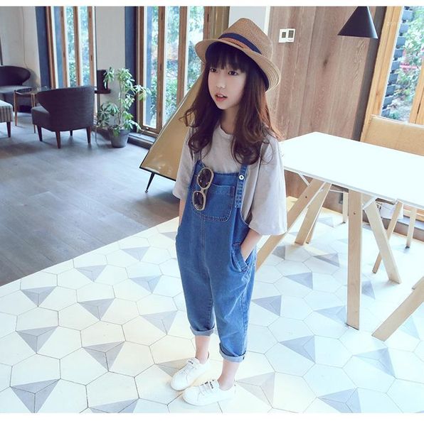 interior decorations korean version of the autumn girl cowboy harem bib pants cropped in big children's suspenders tide products1
interior decorations korean version of the autumn girl cowboy harem bib pants cropped in big children's suspenders tide products1