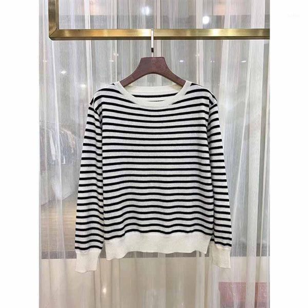 cosmicchic 2020 women fashion stripes cashmere knitted sweater back star-pattern embroidery long-sleeve o-neck pullover casual1, White;black
cosmicchic 2020 women fashion stripes cashmere knitted sweater back star-pattern embroidery long-sleeve o-neck pullover casual1, White;black