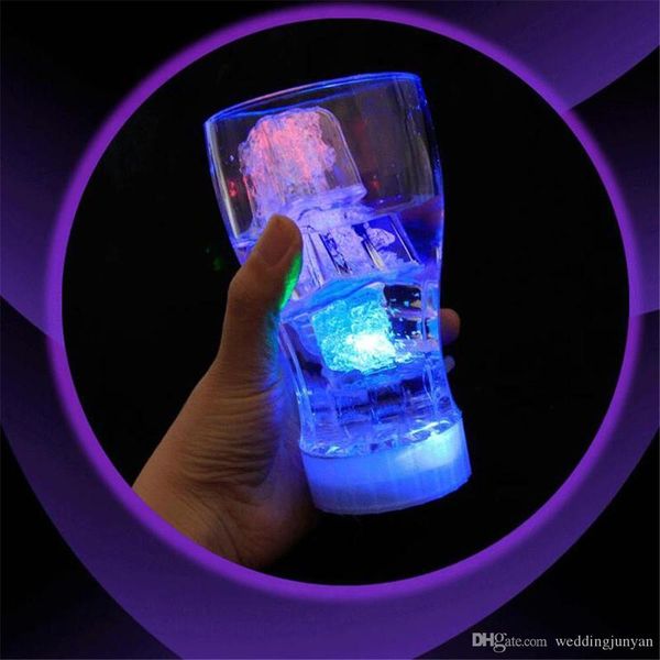 factoryirutdecoration led ice cube water-actived light put into water drink flash automatically for party wedding bars
factoryirutdecoration led ice cube water-actived light put into water drink flash automatically for party wedding bars