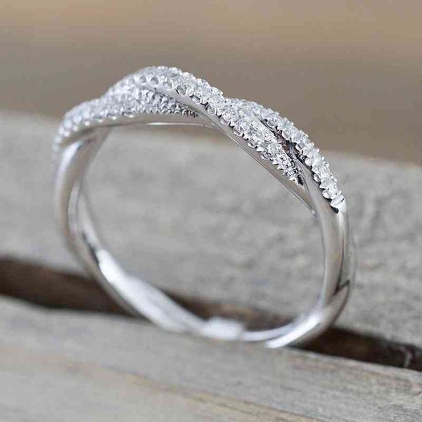 iparam pattern twisted rope hemp flowers ring gold silver color micro cubic zirconia tail fashion women's jewelry 
iparam pattern twisted rope hemp flowers ring gold silver color micro cubic zirconia tail fashion women's jewelry