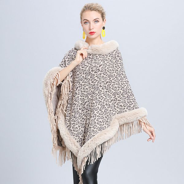 c5330 new autumn winter women's outwear ponchos faux fur collar cloak tassels leopard poncho, Black
c5330 new autumn winter women's outwear ponchos faux fur collar cloak tassels leopard poncho, Black