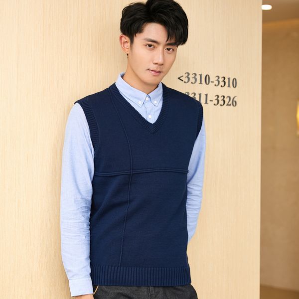 2021 sleeveless autumn*winter with v-neck neck korean-style waistcoat sweater youth vest vw0c, Black
2021 sleeveless autumn*winter with v-neck neck korean-style waistcoat sweater youth vest vw0c, Black