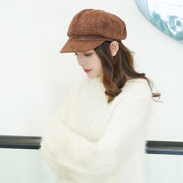 women octagonal hat with visor woolen plaid newsboy caps for female autumn and winter outdoor retro style multiple colour1, Blue;gray
women octagonal hat with visor woolen plaid newsboy caps for female autumn and winter outdoor retro style multiple colour1, Blue;gray