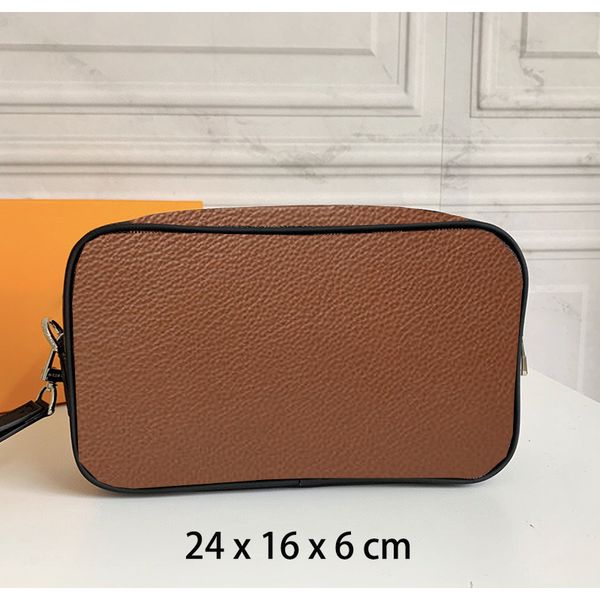 men black handbag famous name handbag floral letter leather 3 colors wrist straps zipper fashion bags handbag men bagluxurys designers bags
men black handbag famous name handbag floral letter leather 3 colors wrist straps zipper fashion bags handbag men bagluxurys designers bags