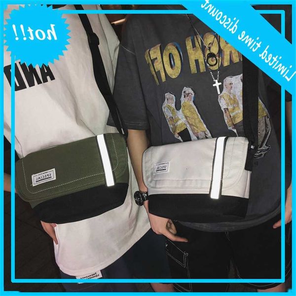 2020 spring autumn japan and south korea new cloth lovers one shoulder messenger creative versatile leisure nylon bag
2020 spring autumn japan and south korea new cloth lovers one shoulder messenger creative versatile leisure nylon bag