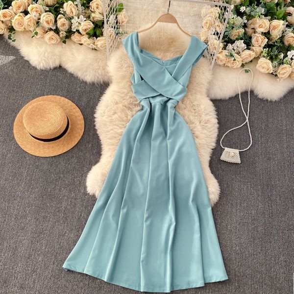 2021 new female pantyhose summer retro-neck solid line dressed office stylish fashion streetwear dress 5fnj, Black;gray
2021 new female pantyhose summer retro-neck solid line dressed office stylish fashion streetwear dress 5fnj, Black;gray