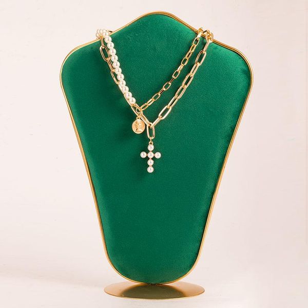 new vintage pearl necklace for women multilayer geometric metal lock coin portrait pendants necklace 2021 trendy choker jewelry, Silver
new vintage pearl necklace for women multilayer geometric metal lock coin portrait pendants necklace 2021 trendy choker jewelry, Silver