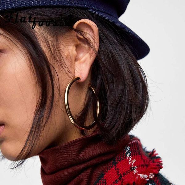 flatfoosie simple round hoop earrings 2021 trendy girl gold color big circle statement earring for women punk rock party jewelry, Golden;silver
flatfoosie simple round hoop earrings 2021 trendy girl gold color big circle statement earring for women punk rock party jewelry, Golden;silver