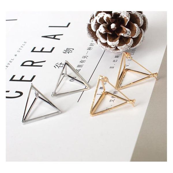 simple and creative geometric three-dimensional triangular hollow earrings personalized cool earrings accessories wholesale apimr erni7, Golden;silver
simple and creative geometric three-dimensional triangular hollow earrings personalized cool earrings accessories wholesale apimr erni7, Golden;silver