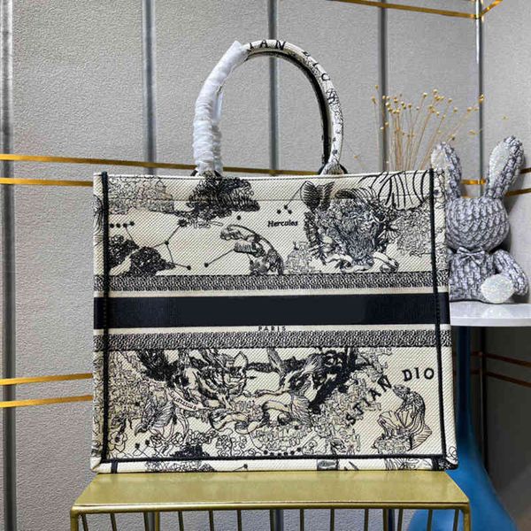 bag 60% off bags luxury brand printed canvas book tote for women designer travel handbag embroidered shoulder original quality{category} 52k
bag 60% off bags luxury brand printed canvas book tote for women designer travel handbag embroidered shoulder original quality{category} 52k