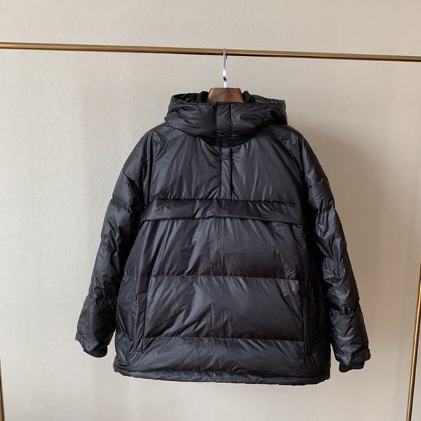 2020 winter new luxury design warm down padded jacket super classic embroidery windproof lady jacket ing, Black
2020 winter new luxury design warm down padded jacket super classic embroidery windproof lady jacket ing, Black
