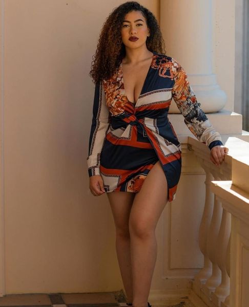 3s wholesale women clothing fashion v-neck dress can private custom label if and only if meet our minimum requirement, White
3s wholesale women clothing fashion v-neck dress can private custom label if and only if meet our minimum requirement, White
