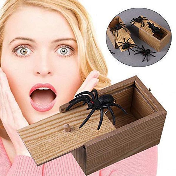 April Fool's Day Gift Wooden Prank Trick Practical Joke Home Office Scare Toy Box Gag Spider Mouse Kids Funny Play Joke Gift Toy