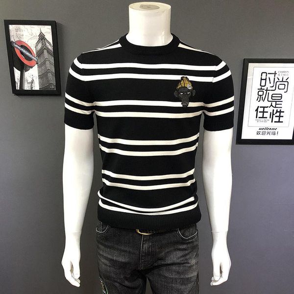 men's short-sleeved knitted sweater undergarment men's individual character embroidered knitted sweater autumn and winter, White;black
men's short-sleeved knitted sweater undergarment men's individual character embroidered knitted sweater autumn and winter, White;black