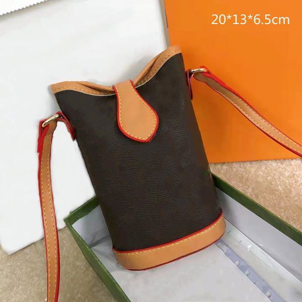 2022 designer mini phone bags fashion crossbody shoulder bag women men's smartphone purse tiny wallet cute cross body print flowers hig
2022 designer mini phone bags fashion crossbody shoulder bag women men's smartphone purse tiny wallet cute cross body print flowers hig