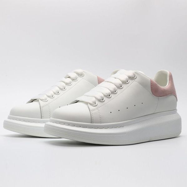 2021 new men shoes fashion casual suede women leather lace up tripler platform sole sneakers white black casual shoes size 35-45, Black;red
2021 new men shoes fashion casual suede women leather lace up tripler platform sole sneakers white black casual shoes size 35-45, Black;red