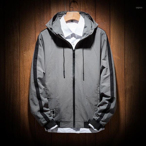 2018 autumn and winter new men's clothing wild fashion casual ribbon hooded solid color high-end jacket (m-3xl)1, Black;brown
2018 autumn and winter new men's clothing wild fashion casual ribbon hooded solid color high-end jacket (m-3xl)1, Black;brown