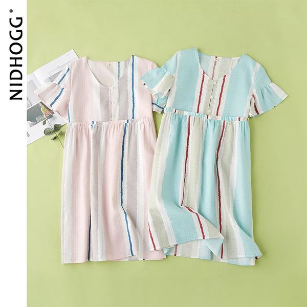 2020 summer cotton gauze minimalistic woman night sleepwear v-neck striped nightwear short sleep wear sleepwear sleepshirts, Black;red
2020 summer cotton gauze minimalistic woman night sleepwear v-neck striped nightwear short sleep wear sleepwear sleepshirts, Black;red