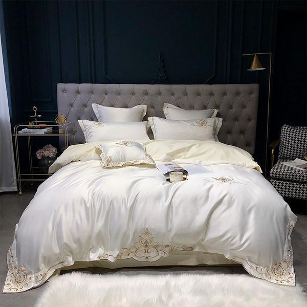 bedding sets 4 pieces luxury satin cotton embroidery double king size duvet cover bed sheet set pillowcases
bedding sets 4 pieces luxury satin cotton embroidery double king size duvet cover bed sheet set pillowcases