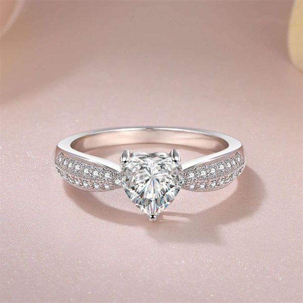 luxurys designers fashion jz003 love diamond simulation full diamond 1 c ring zircon ring heart ring simulation hand jewelry, Silver
luxurys designers fashion jz003 love diamond simulation full diamond 1 c ring zircon ring heart ring simulation hand jewelry, Silver