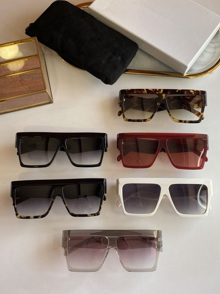 2021 new european and american fashion temperament, same style sunglasses, fashionable temperament, exquisite workmanship, size 61*10* 150
2021 new european and american fashion temperament, same style sunglasses, fashionable temperament, exquisite workmanship, size 61*10* 150