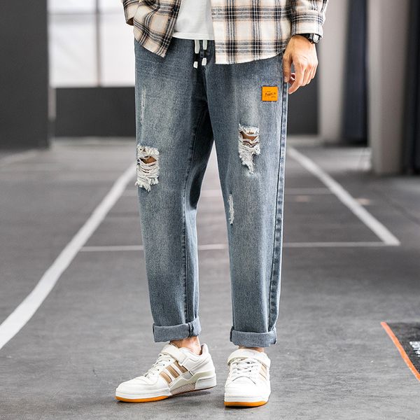 youth trend spring autumn men's jeans casual straight loose hole pants pure color cotton youth pants, Blue
youth trend spring autumn men's jeans casual straight loose hole pants pure color cotton youth pants, Blue
