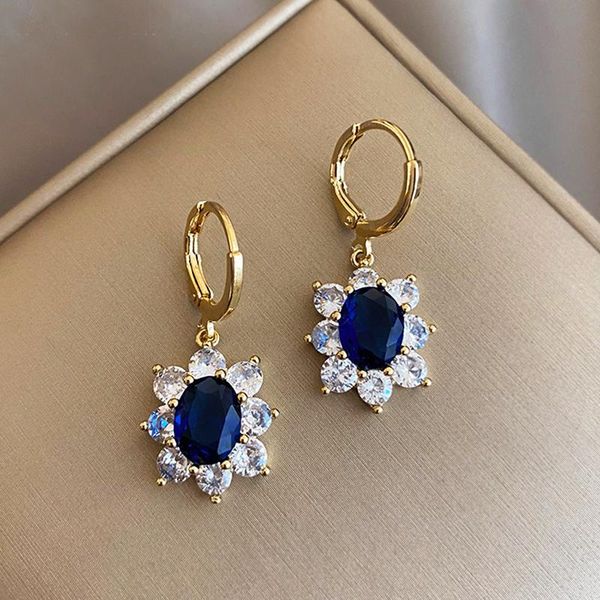 dangle & chandelier beautiful sun flower earrings for women designer creativity luxury jewelry micro inlaid zircon party, Silver
dangle & chandelier beautiful sun flower earrings for women designer creativity luxury jewelry micro inlaid zircon party, Silver