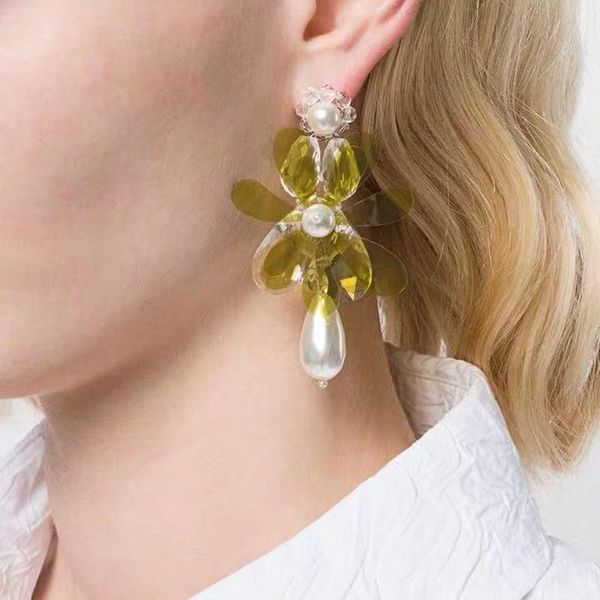 2019 flower crystal weaving braid beaded stud earrings for women & girls, Golden;silver
2019 flower crystal weaving braid beaded stud earrings for women & girls, Golden;silver