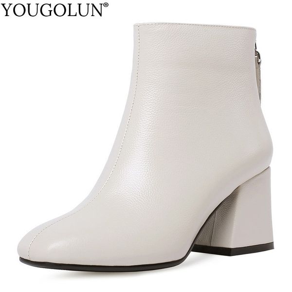 genuine leather ankle boots women hoof heel autumn lady high heels shoes a263 fashion woman black beige square toe zipper boots y200115
genuine leather ankle boots women hoof heel autumn lady high heels shoes a263 fashion woman black beige square toe zipper boots y200115