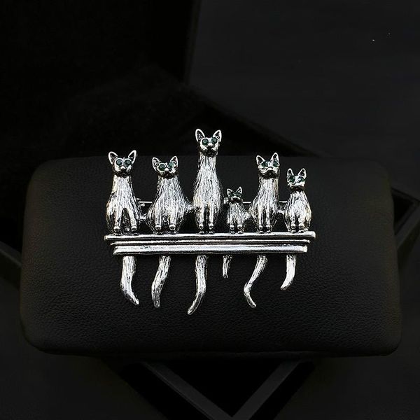 ретро кошачий семьи броши для пальто аксессуары rhinestone ювелирных изделий костюм людей бейдж женской шик люкс животных брошь pin подарки, Gray
ретро кошачий семьи броши для пальто аксессуары rhinestone ювелирных изделий костюм людей бейдж женской шик люкс животных брошь pin подарки, Gray