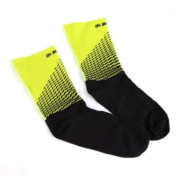 sports socks anti slip cycling sneakers breathable professional bike sock compression bicycle outdoor running sport men women1, Black
sports socks anti slip cycling sneakers breathable professional bike sock compression bicycle outdoor running sport men women1, Black