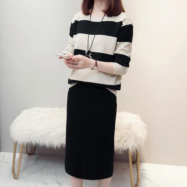 striped knitted fashion o-neck women casual autumn winter slim sweaters +elastic high waist knit midi skirts 2 pieces sets1, White;black
striped knitted fashion o-neck women casual autumn winter slim sweaters +elastic high waist knit midi skirts 2 pieces sets1, White;black