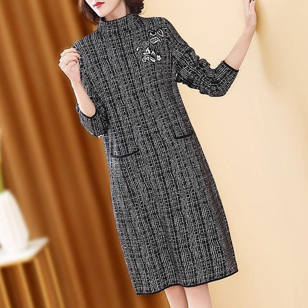 autumn winter vintage striped knitting pullovers 2021 women elegant bodycon sweaters casual 3xl plus size wool sweater dresses, White;black
autumn winter vintage striped knitting pullovers 2021 women elegant bodycon sweaters casual 3xl plus size wool sweater dresses, White;black