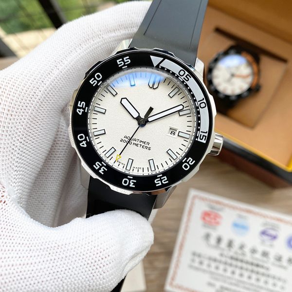 2020 высококачественные большие мужчины пилотные часы aquatimer family joker international writwatches pilets mens watch d2012, Silver
2020 высококачественные большие мужчины пилотные часы aquatimer family joker international writwatches pilets mens watch d2012, Silver