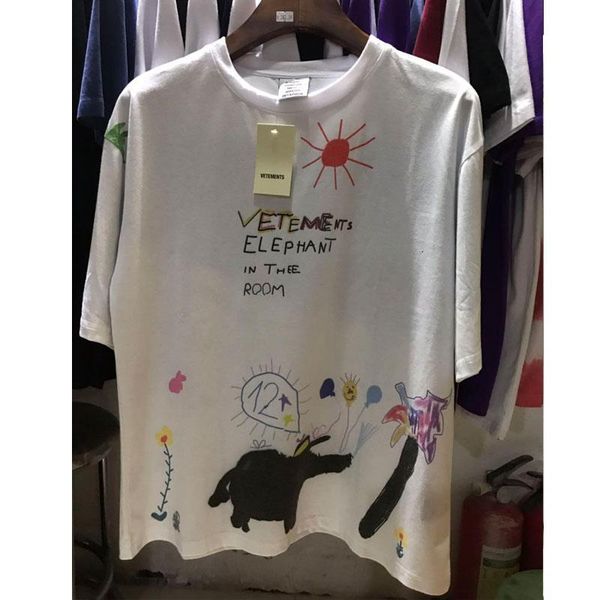 hip hop vetements t рубашки мужчины женщины 1: 1 высокое качество vetementstop tees новый летний каракули стиль вместивания футболка, White;black
hip hop vetements t рубашки мужчины женщины 1: 1 высокое качество vetementstop tees новый летний каракули стиль вместивания футболка, White;black