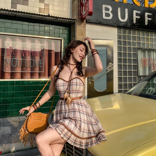 2021 new le palais origonal french country vintage girl chess spaghetti girdle above the knee mini female dress rf28, Black;gray
2021 new le palais origonal french country vintage girl chess spaghetti girdle above the knee mini female dress rf28, Black;gray