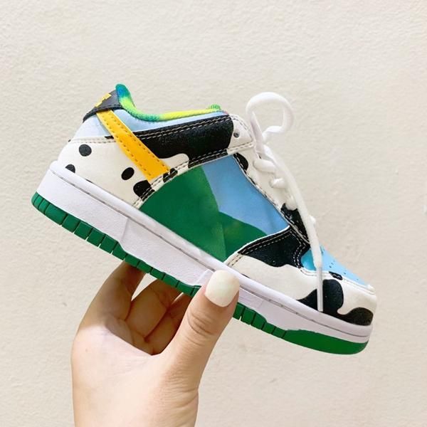 2020 new basketball shoes sb dunk chunky dunky jumpman low kids leather designer ice cream boys girls skateboard sneakers size 26-35 ruf8#, Black
2020 new basketball shoes sb dunk chunky dunky jumpman low kids leather designer ice cream boys girls skateboard sneakers size 26-35 ruf8#, Black