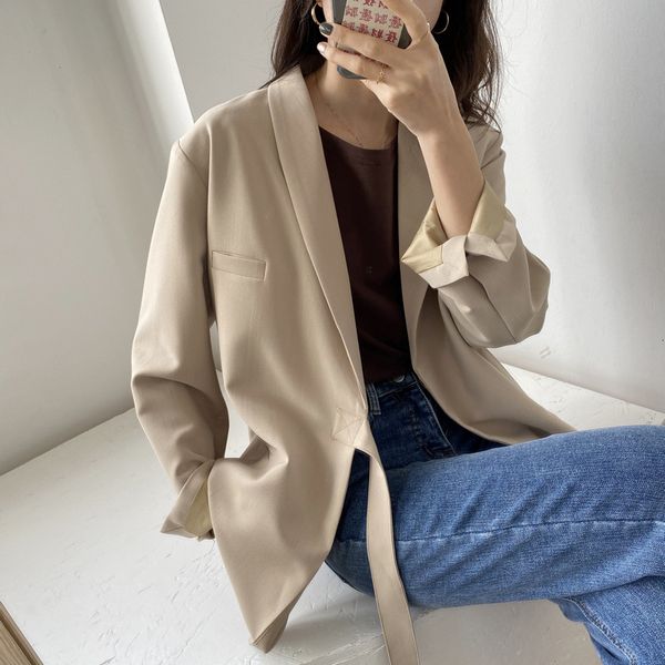 2021 new women spring blazer turn down collar vintage for female elegant jacket outerwear fjd1, White;black
2021 new women spring blazer turn down collar vintage for female elegant jacket outerwear fjd1, White;black